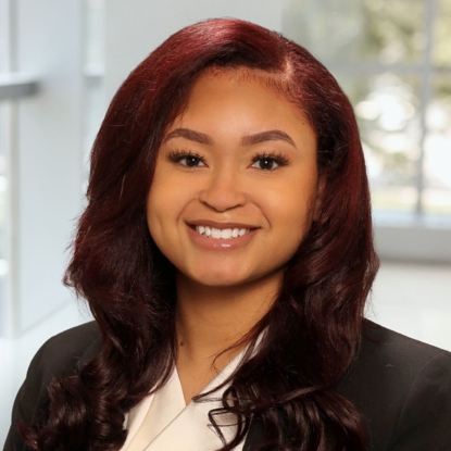 Victoria  Heard Photo